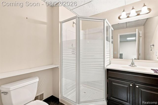 2070 Reagan Drive, Rochester Hills, MI 48309