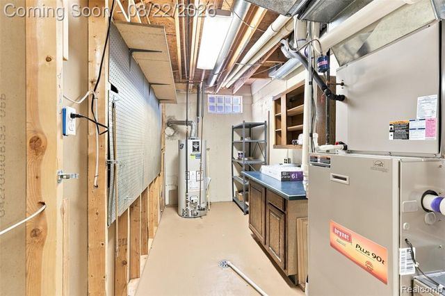 2070 Reagan Drive, Rochester Hills, MI 48309
