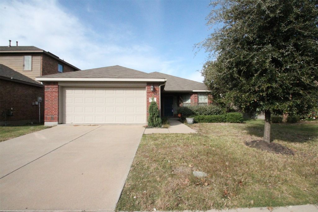300 Bluefinch Drive, Little Elm, TX 75068