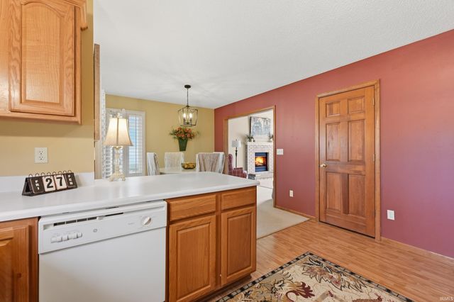 1005 Fiona Drive, Fort Wayne, IN 46845