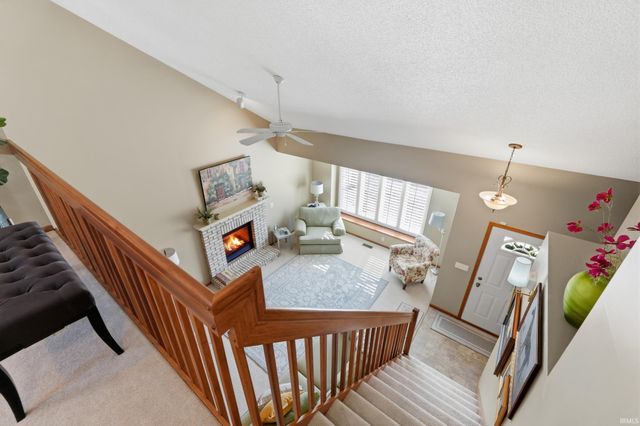 1005 Fiona Drive, Fort Wayne, IN 46845