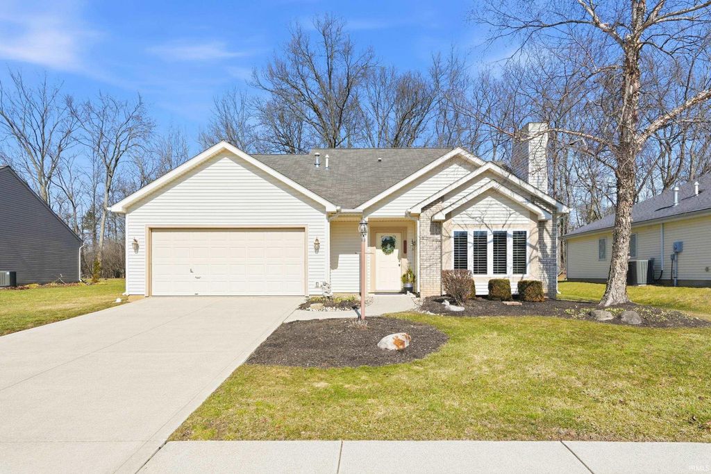 1005 Fiona Drive, Fort Wayne, IN 46845