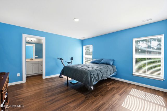 910 Pine Needles Road, Boiling Spring Lakes, NC 28461