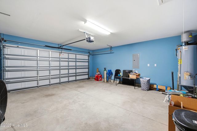 910 Pine Needles Road, Boiling Spring Lakes, NC 28461