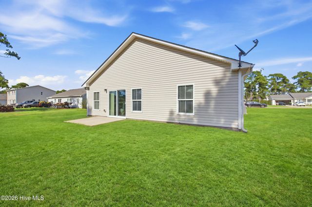 910 Pine Needles Road, Boiling Spring Lakes, NC 28461