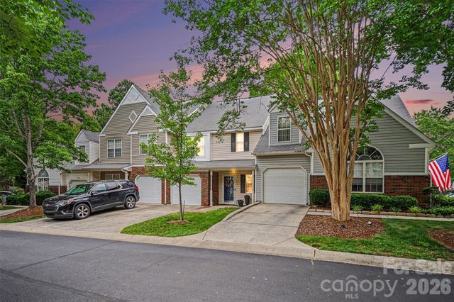 9725 Mattforest Circle, Charlotte, NC 28277
