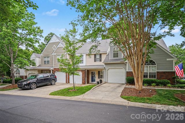 9725 Mattforest Circle, Charlotte, NC 28277