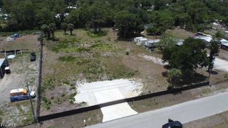 8226 Grady DR, North Fort Myers, FL 33917