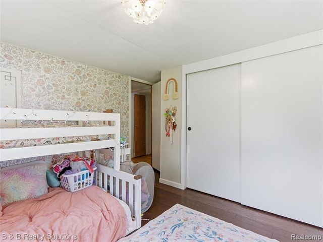 60455 Bates Road, New Haven, MI 48048