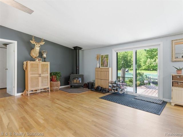 60455 Bates Road, New Haven, MI 48048
