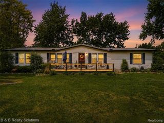 60455 Bates Road, New Haven, MI 48048