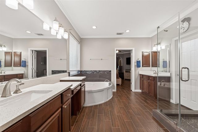 103 Water Bluff Lane, Richmond, TX 77406