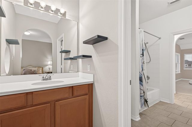 103 Water Bluff Lane, Richmond, TX 77406