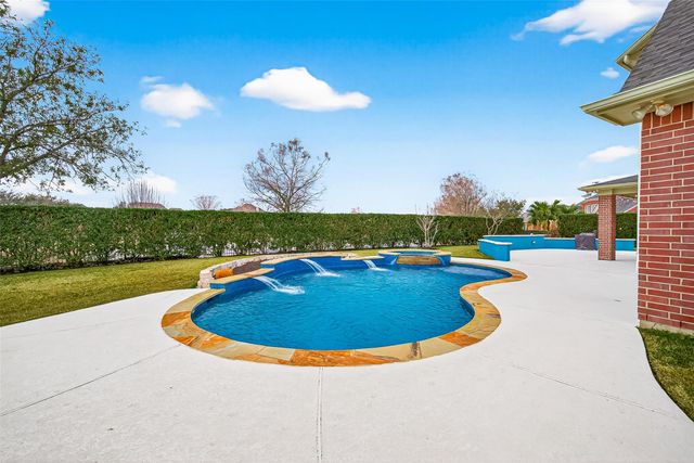 103 Water Bluff Lane, Richmond, TX 77406