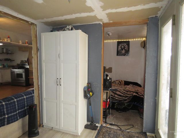 313 E Kearney St, Caldwell, ID 83605