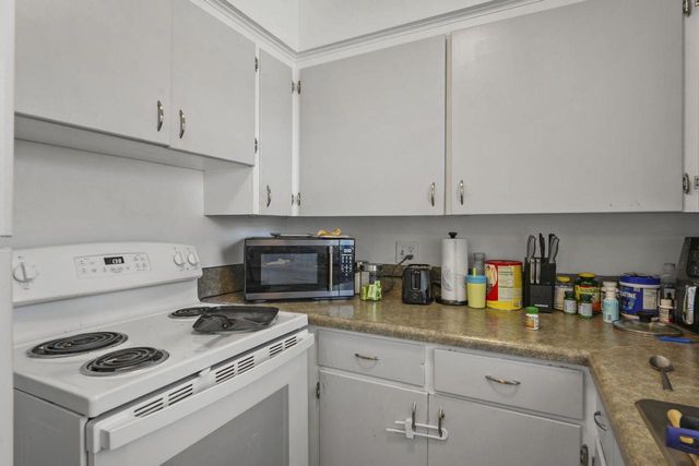 5604 Bjelde Lane, Monona, WI 53716