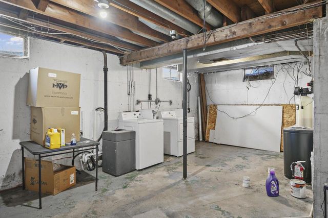 5604 Bjelde Lane, Monona, WI 53716