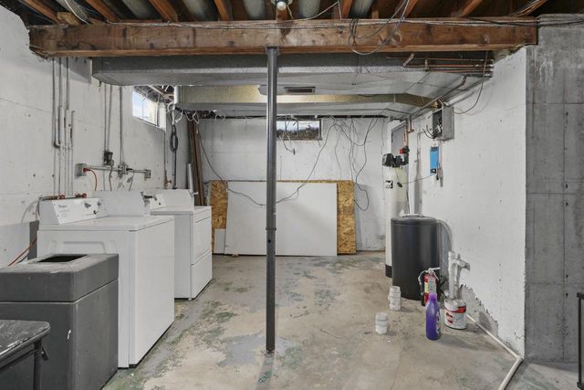 5604 Bjelde Lane, Monona, WI 53716