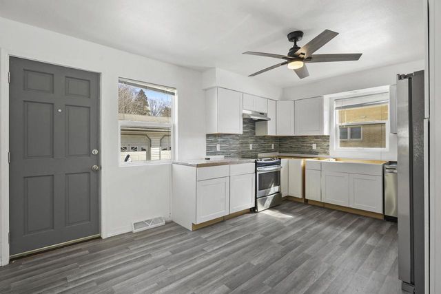 5604 Bjelde Lane, Monona, WI 53716