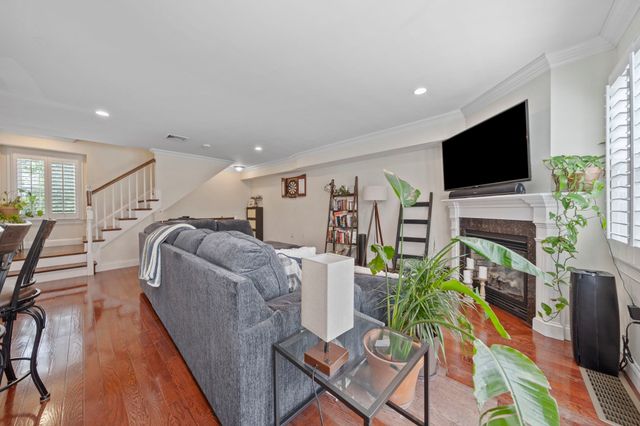 580 Quarry St 9, Quincy, MA 02169