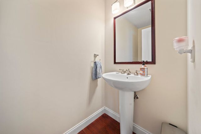 580 Quarry St 9, Quincy, MA 02169
