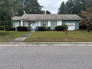 1209 E 14th E Street, Lumberton, NC 28358