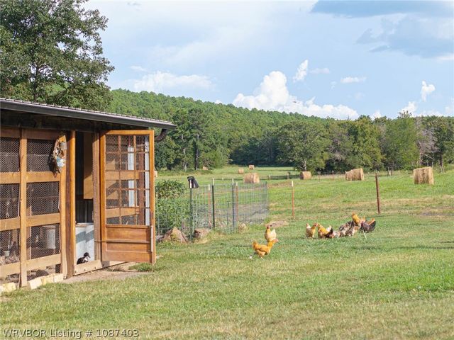 45594 US Highway 271, Wister, OK 74966