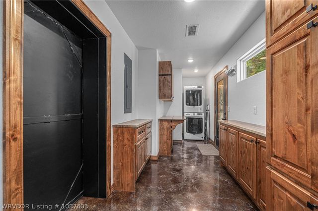 45594 US Highway 271, Wister, OK 74966