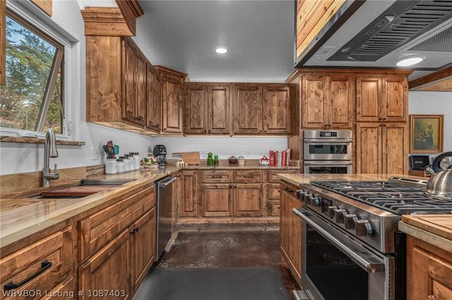 45594 US Highway 271, Wister, OK 74966