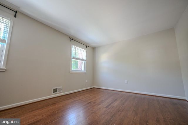 3391 BENBOW CT, Woodbridge, VA 22193