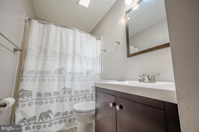 3391 BENBOW CT, Woodbridge, VA 22193