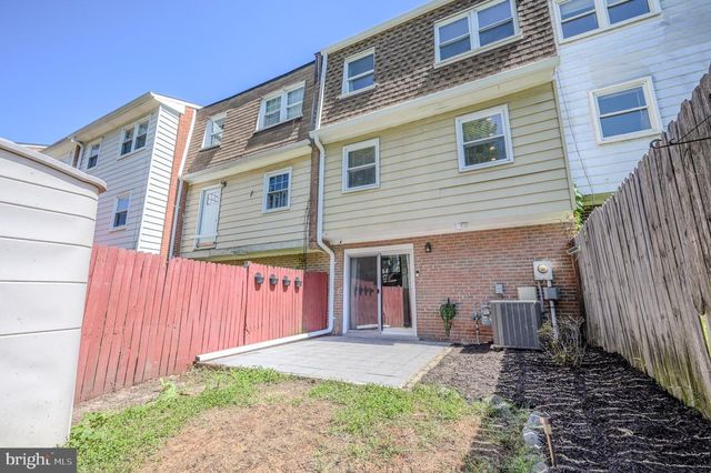 3391 BENBOW CT, Woodbridge, VA 22193