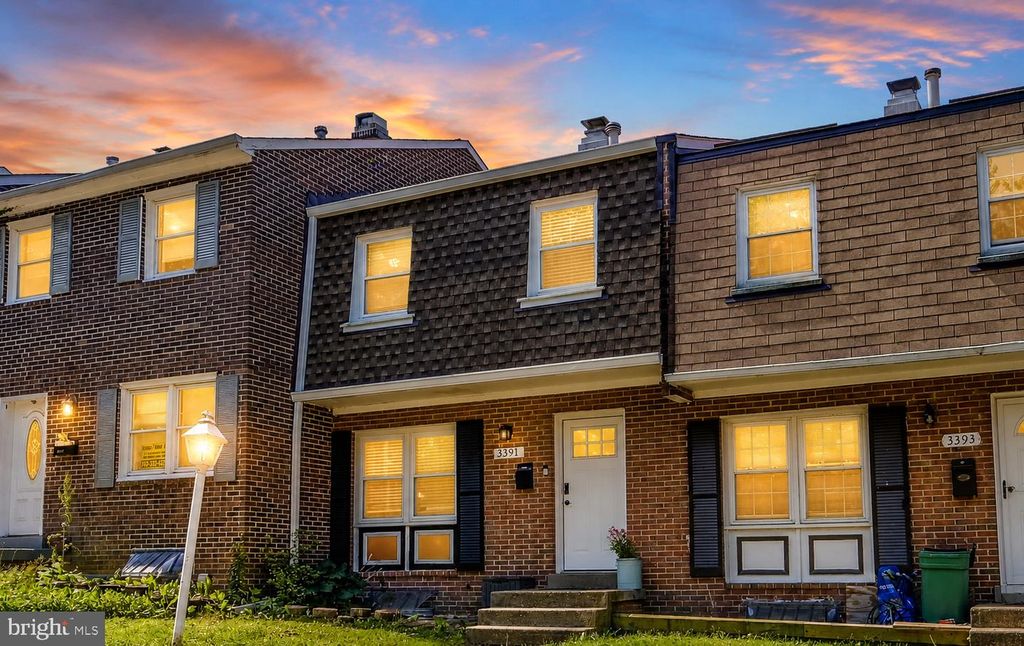 3391 BENBOW CT, Woodbridge, VA 22193