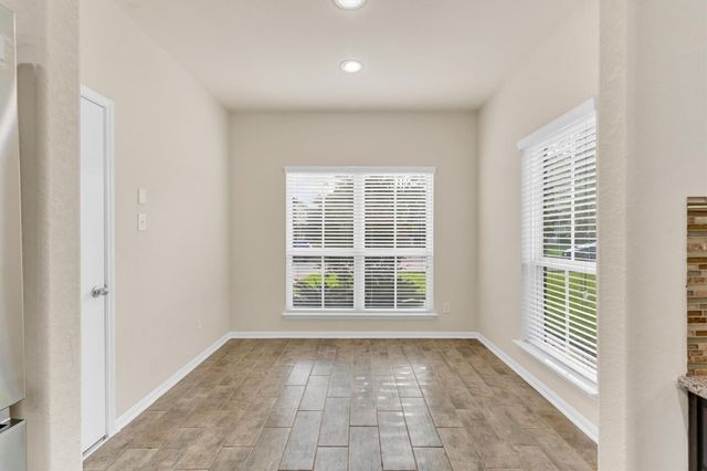 10615 Chestnut Pathway, Tomball, TX 77375