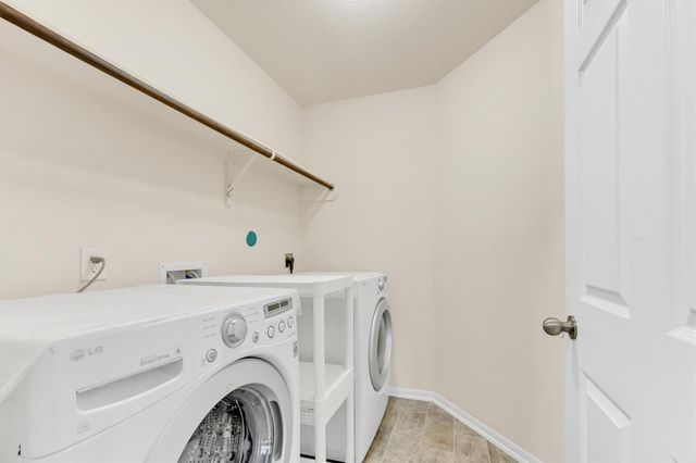 10615 Chestnut Pathway, Tomball, TX 77375