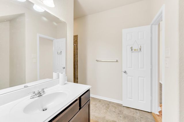 10615 Chestnut Pathway, Tomball, TX 77375
