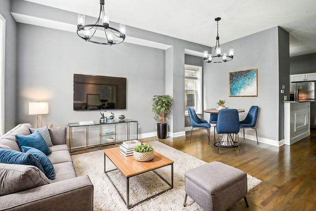 3348 W Le Moyne Street, Chicago, IL 60651