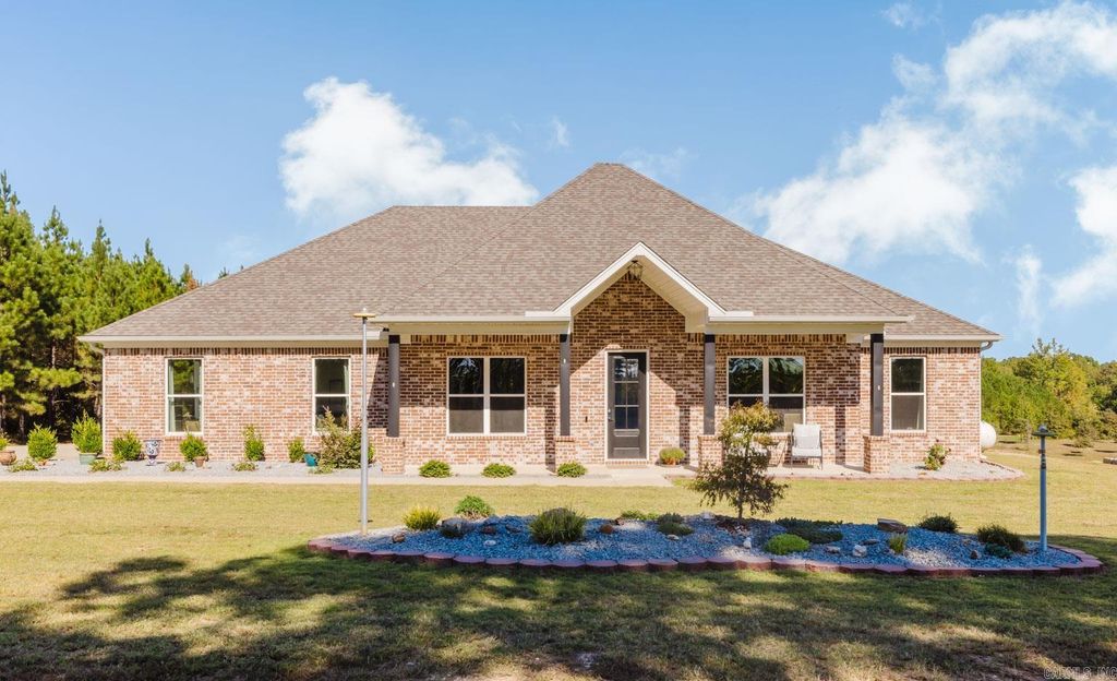 8166 Highway 298, Benton, AR 72019