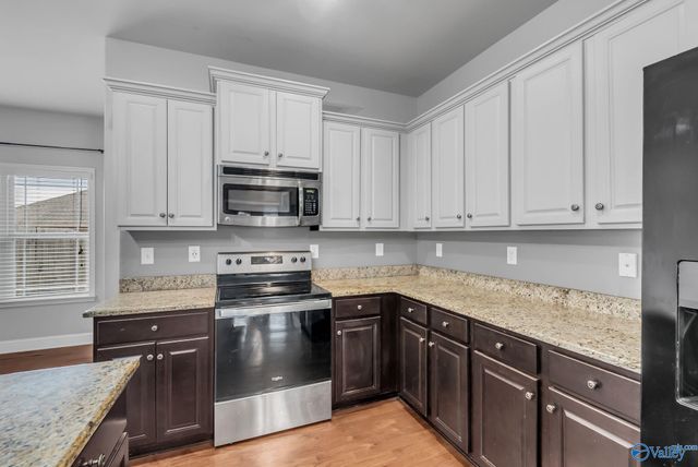 121 Carleighfalls Drive, Meridianville, AL 35759