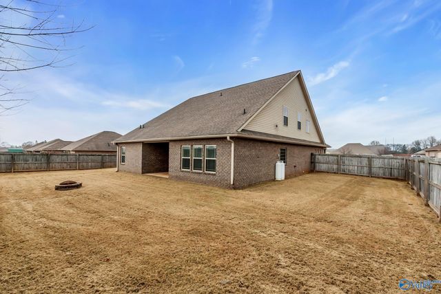 121 Carleighfalls Drive, Meridianville, AL 35759