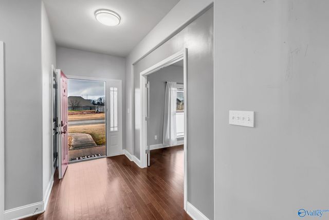 121 Carleighfalls Drive, Meridianville, AL 35759