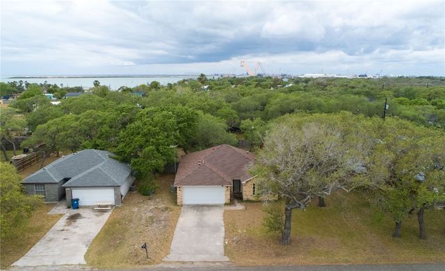 105 Starlight, Ingleside, TX 78362