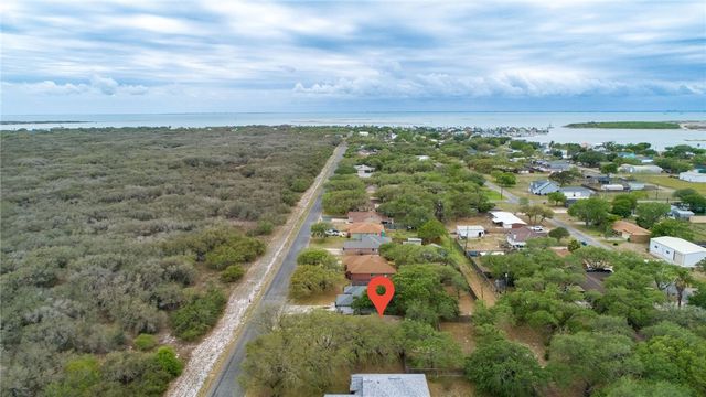 105 Starlight, Ingleside, TX 78362