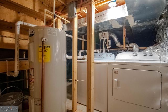 1121 WARD ST, Baltimore, MD 21230