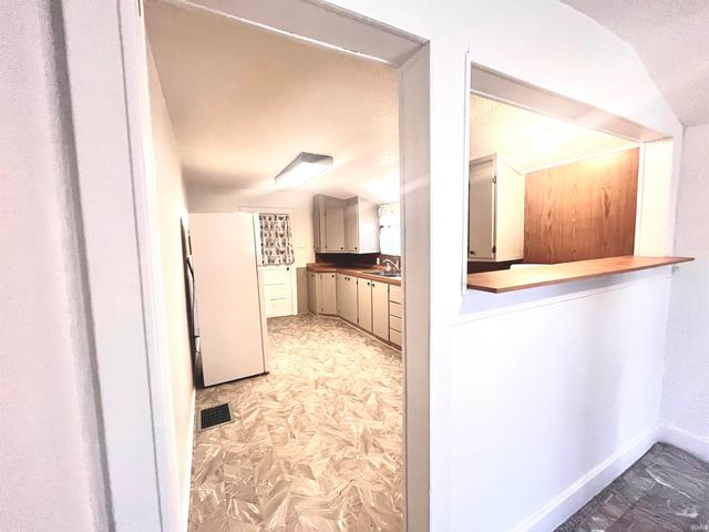 1023 Cone Street, Elkhart, IN 46514
