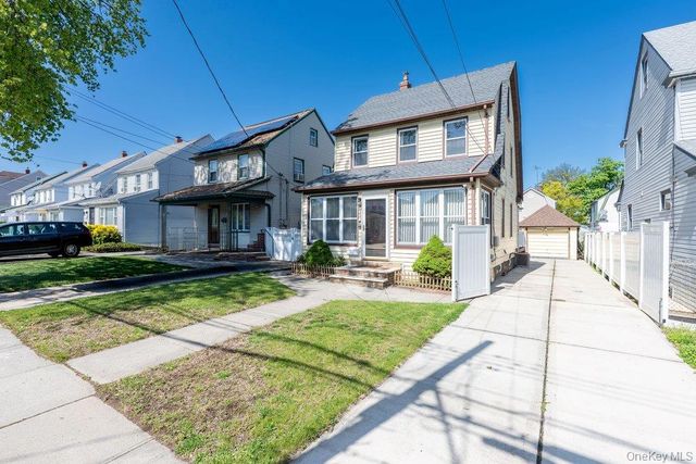 89-67 218th Place, Queens Village, NY 11427