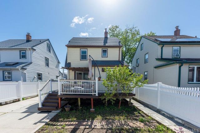 89-67 218th Place, Queens Village, NY 11427