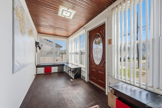 89-67 218th Place, Queens Village, NY 11427