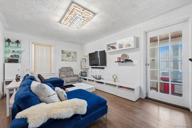 89-67 218th Place, Queens Village, NY 11427