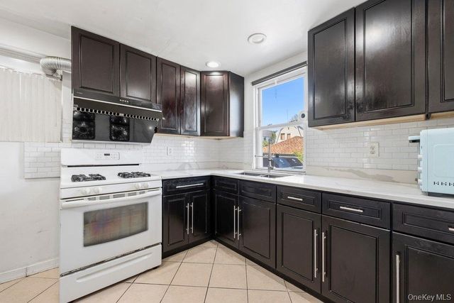 89-67 218th Place, Queens Village, NY 11427